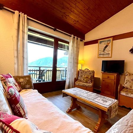 Beautiful Apartment With Balcony And Great View ! Комблу Экстерьер фото