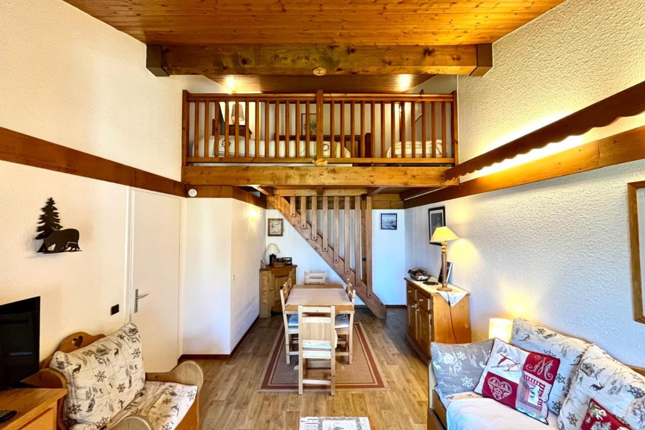 Beautiful Apartment With Balcony And Great View ! Комблу Экстерьер фото